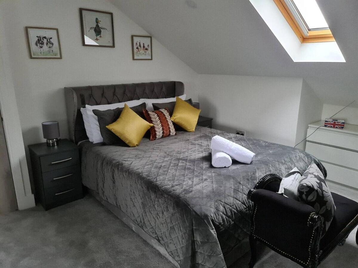 Sav 5 Bed Luxury Detached House In Leicester Humberstone Oda fotoğraf